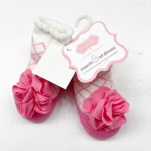 NEW Mud Pie light pink sneaker baby socks
